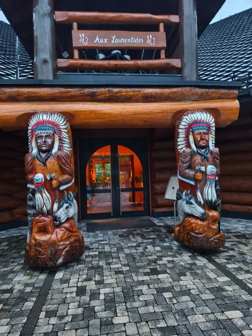 Installation caisse LEO2 — Restaurant Aux Laurentides, Lemberg