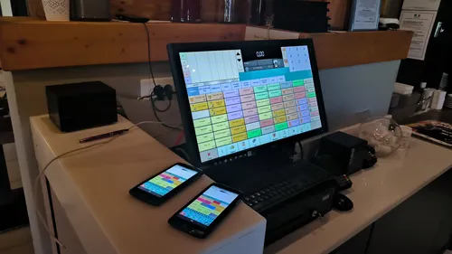 Poste de caisse LEO2 en service au Restaurant Aux Laurentides